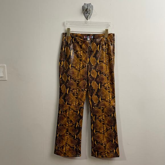 Urban Outfitters 6 snakeskin flare pants metallic black yellow mid rise animal - Picture 1 of 7